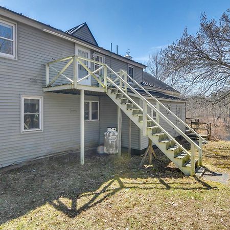 Oakland Apt On Messalonskee Lake With Dock Access! Apartment Waterville Luaran gambar